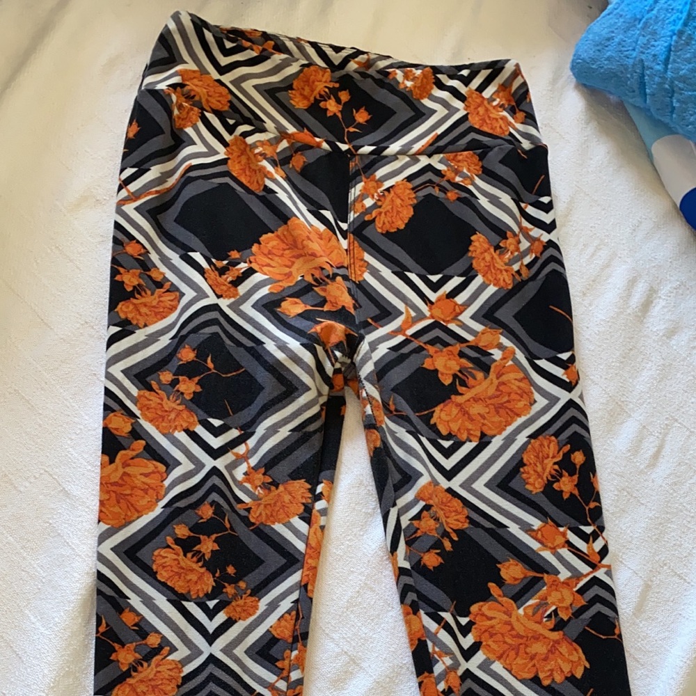 Lula Roe Leggings